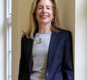 Dr Katy Ricks